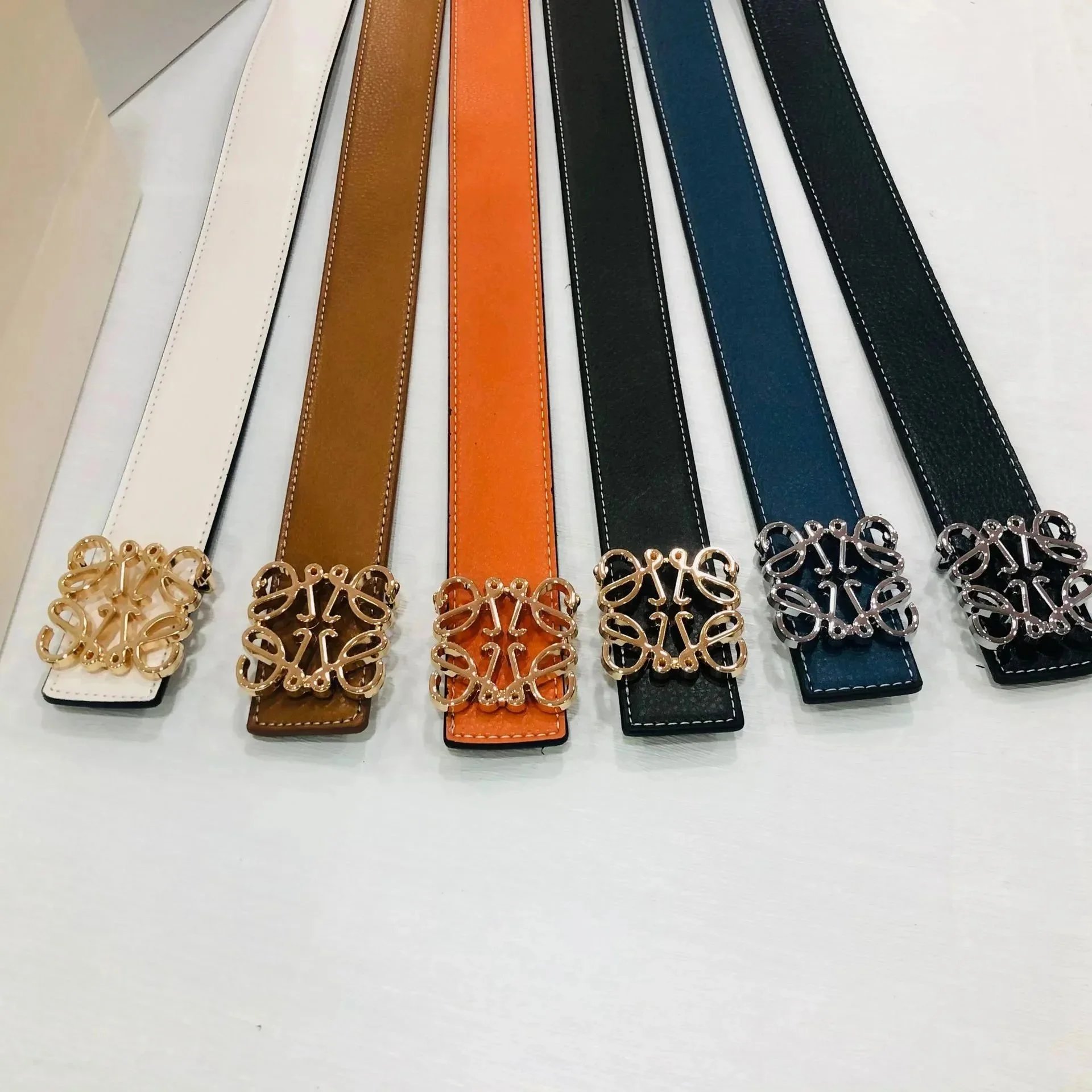 Loewe Multi-Color Le