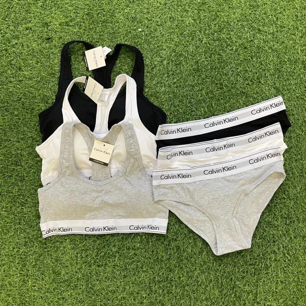Calvin Klein Black W