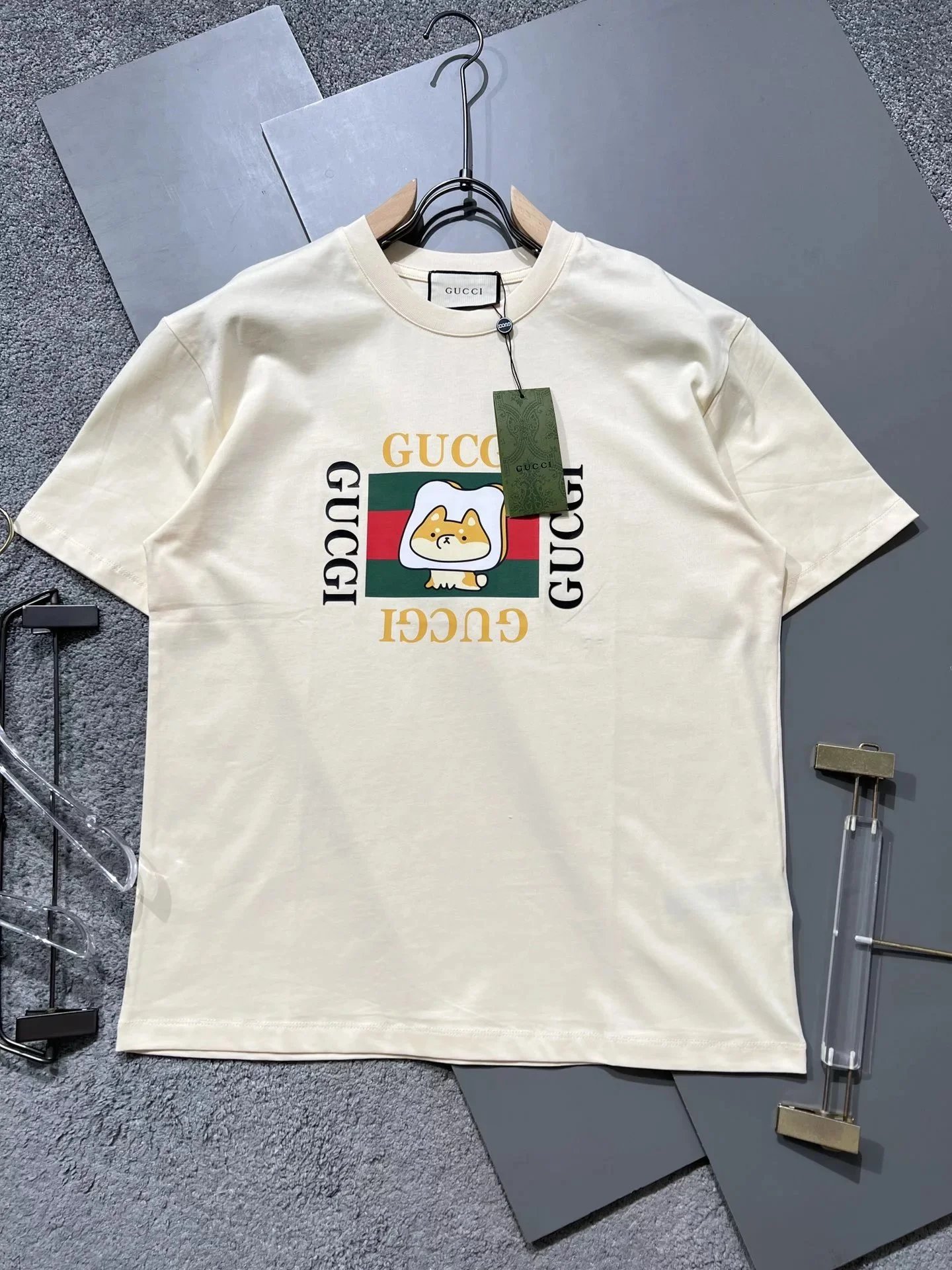 Gucci Beige Short Sl