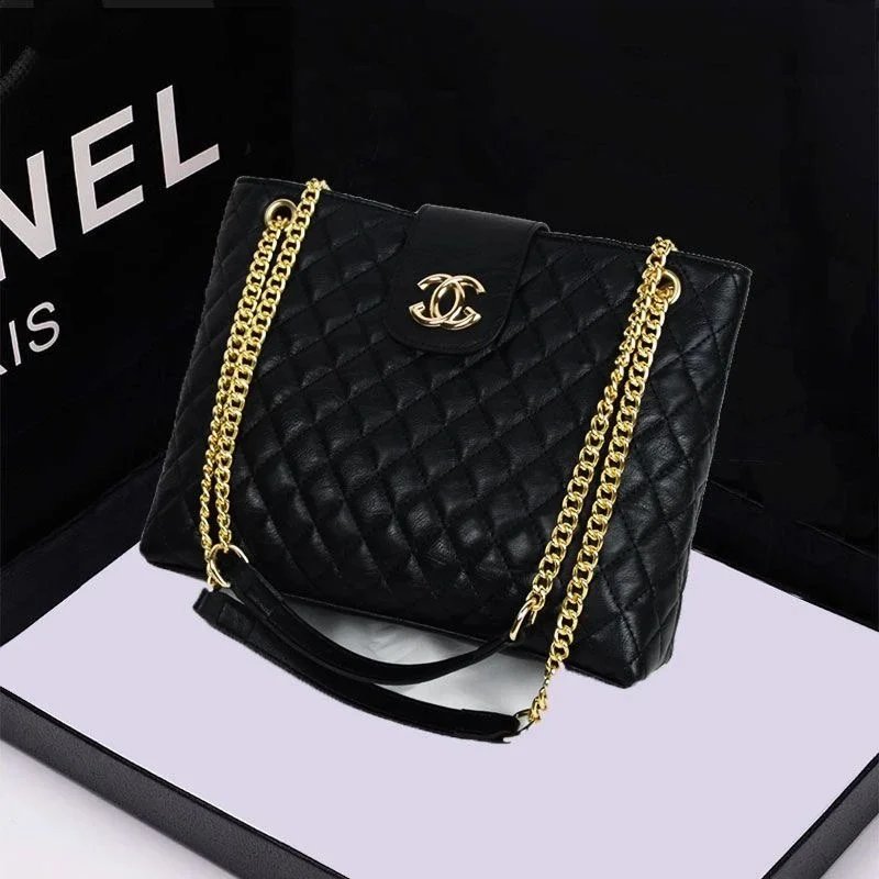 Chanel Black Quilted Chain Shoulder Bag