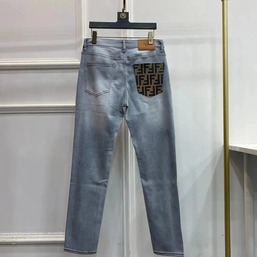 Classic Comfort Denim Jeans 020