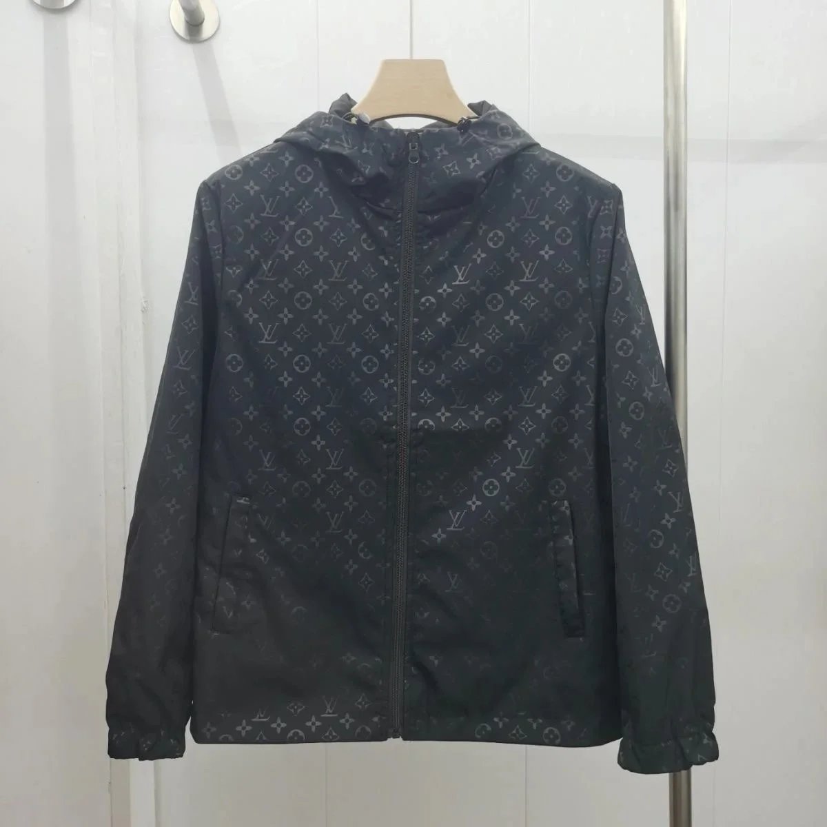 Louis Vuitton Black 