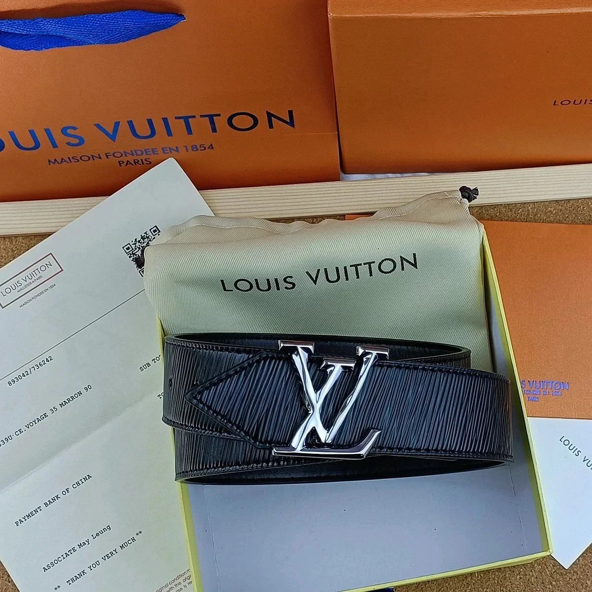 Louis Vuitton Black 
