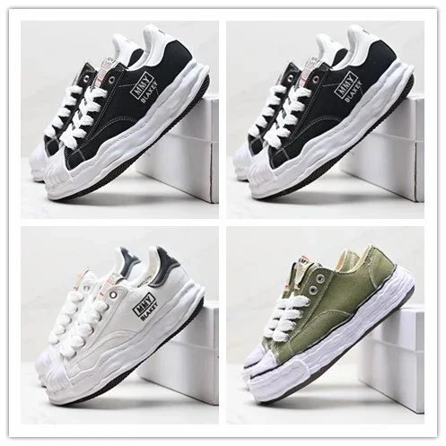 Oroiro Black/White/Green Low Top Sneakers