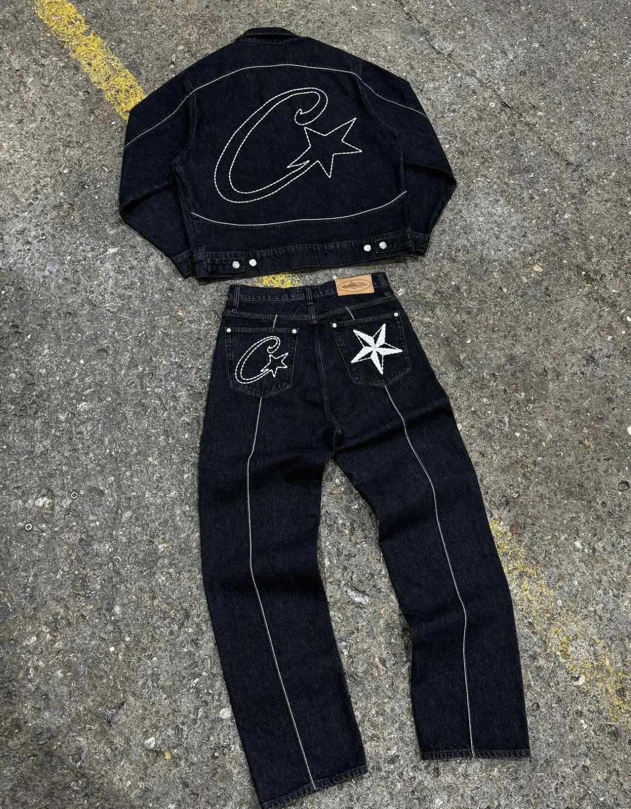 Calvin Klein Black D