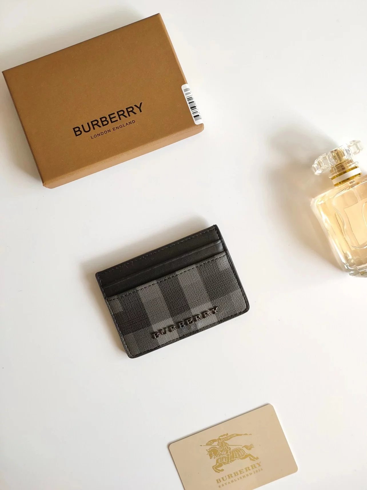 Burberry Grey Cardholder with Box
