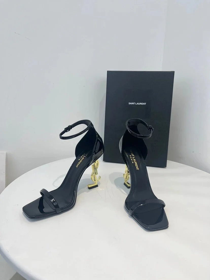 Saint Laurent Black 