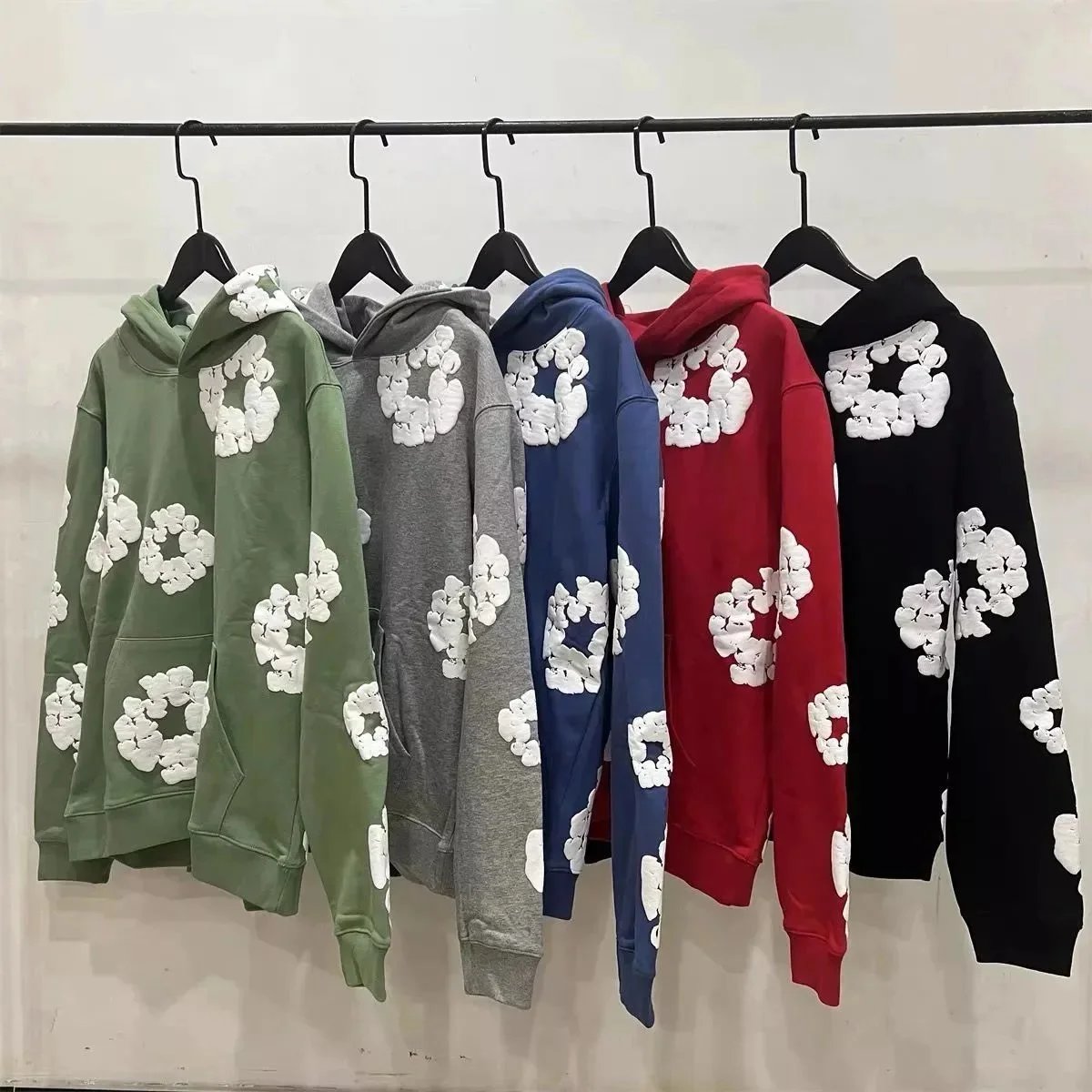 Hooded Sweatshirt wi