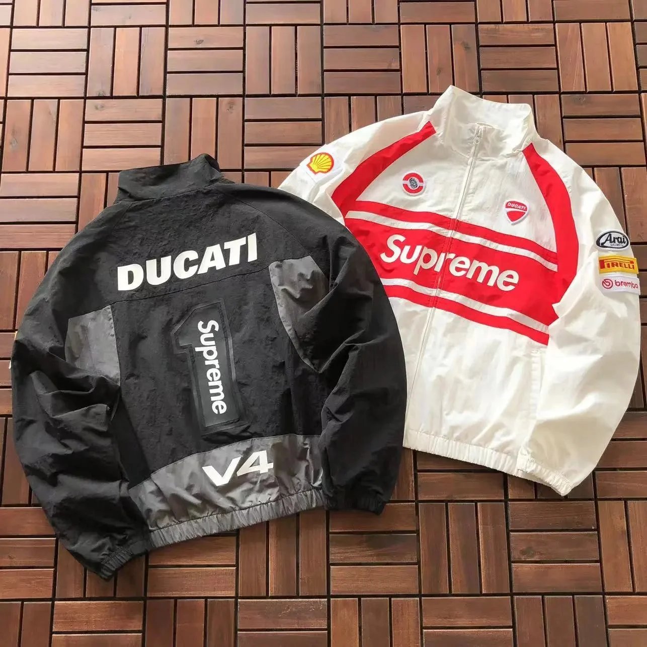 Supreme Ducati Black