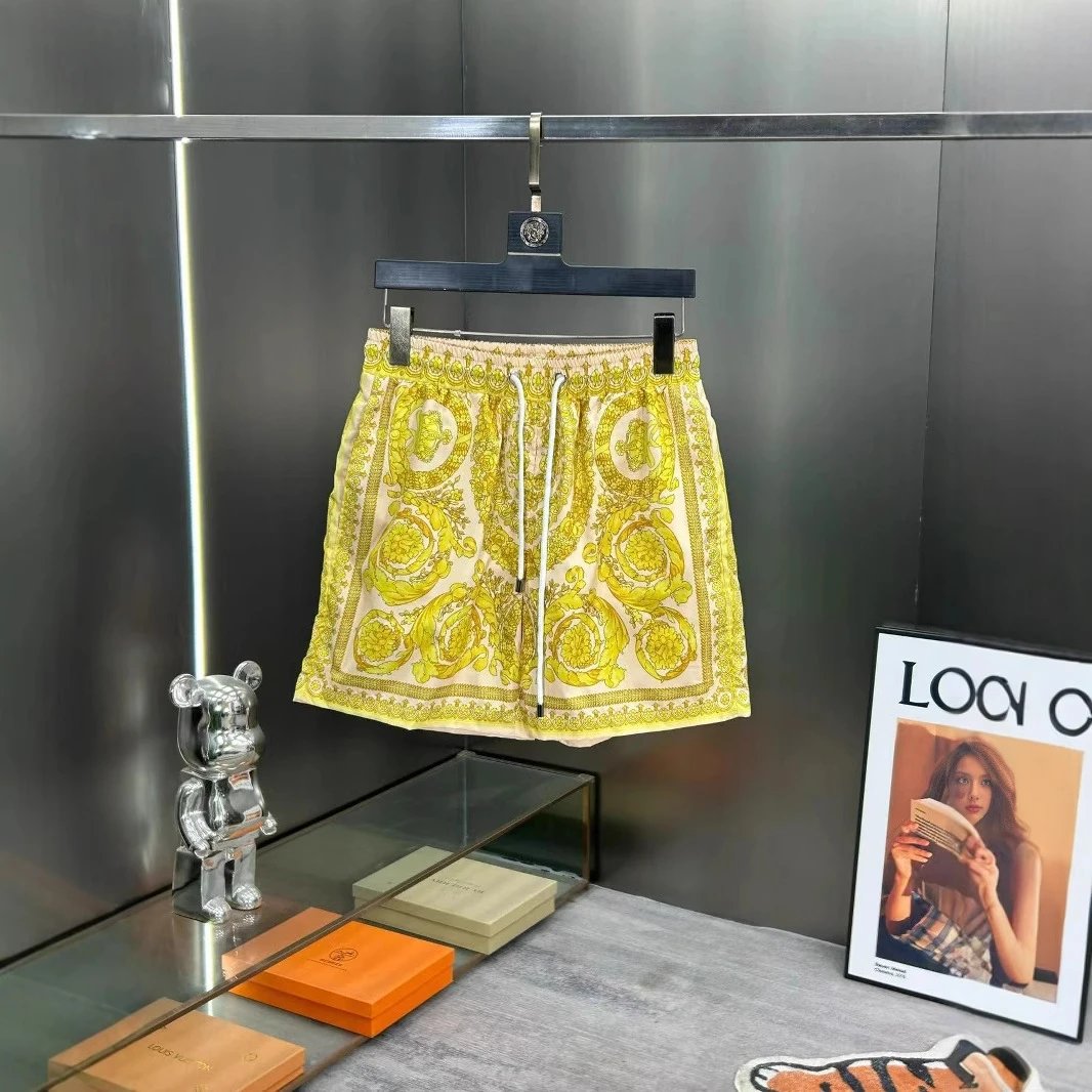 Versace Yellow Patte