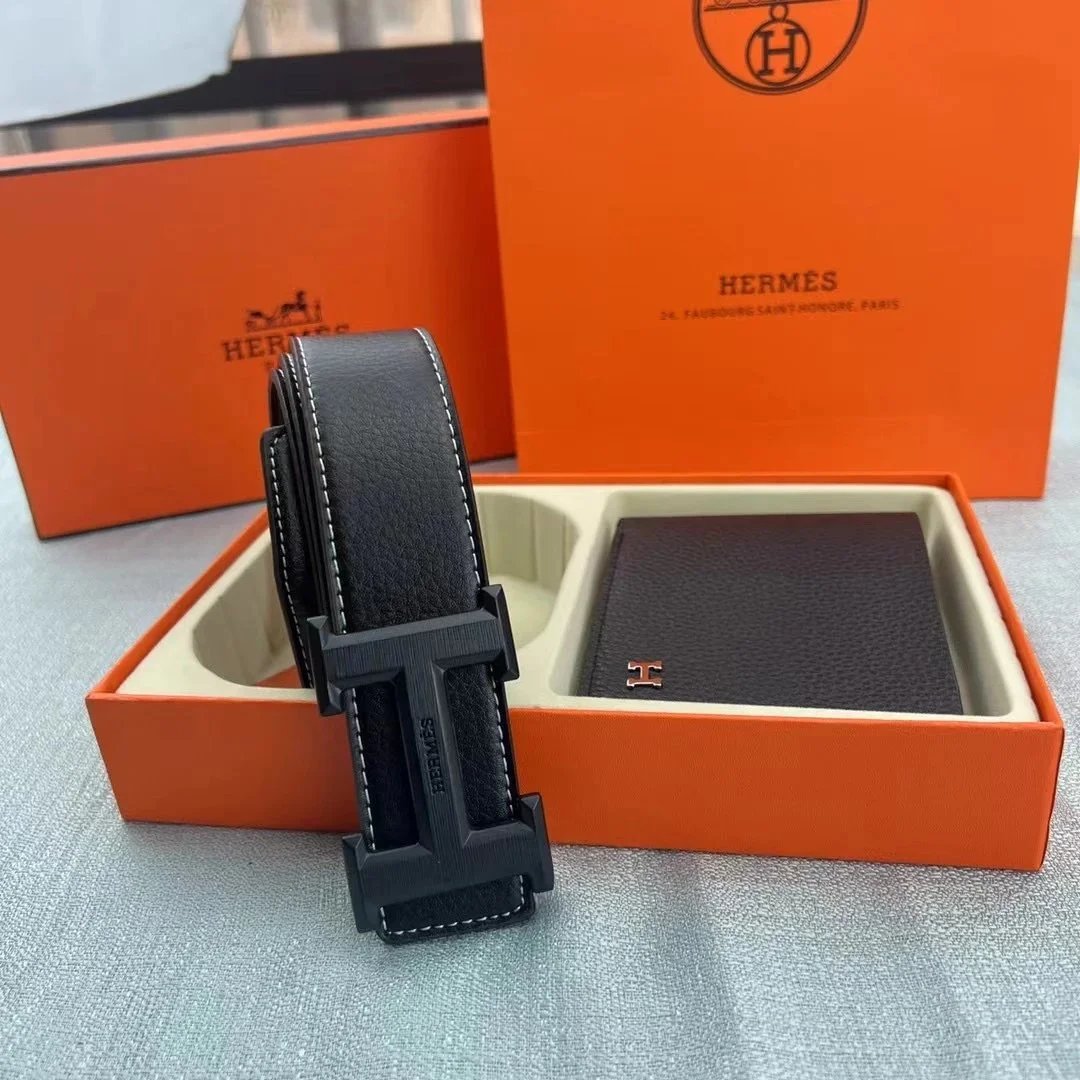 Hermès Black Leather Belt and Wallet Set