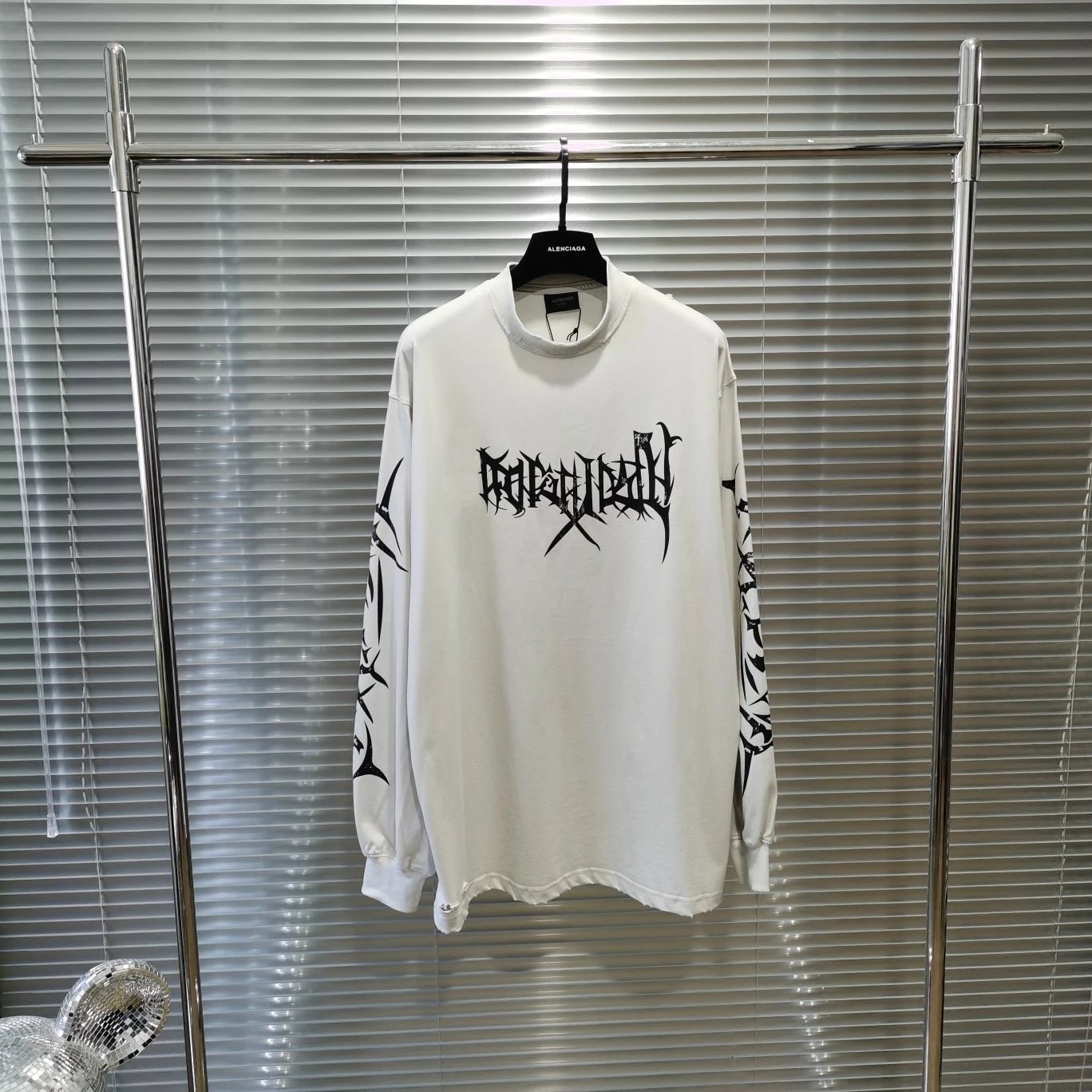 Balenciaga White Long Sleeve T-Shirt