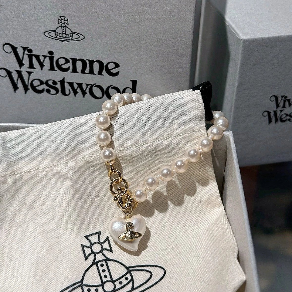 Vivienne Westwood Pe