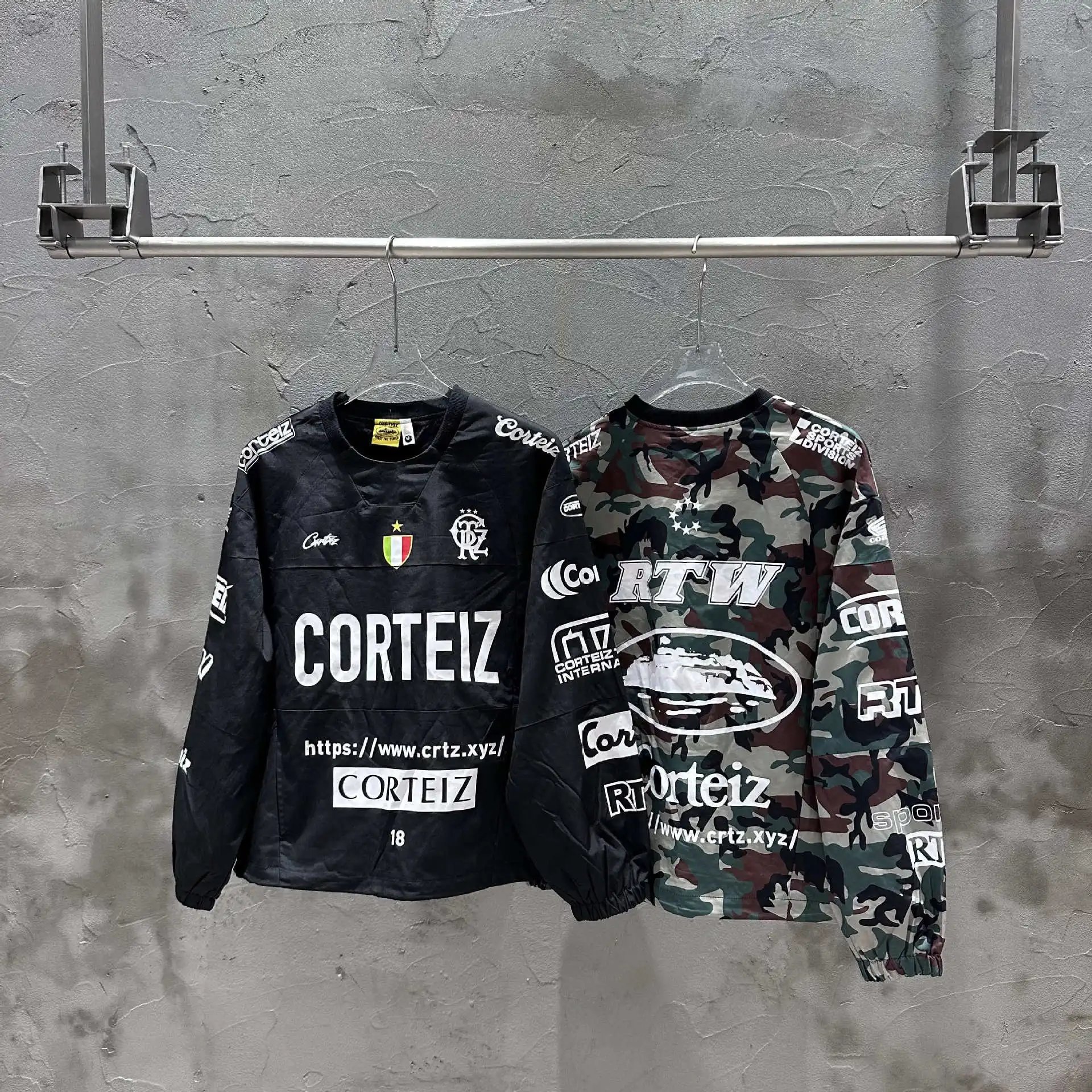 Corteiz Black and Camo Long Sleeve Sweatshirt Combo