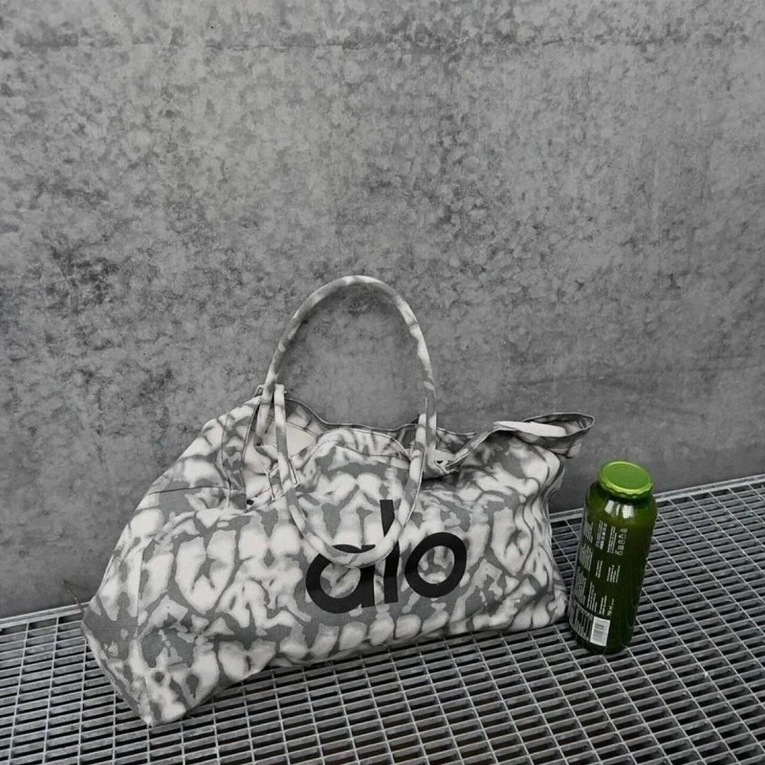 Alo Grey Tie-Dye Can