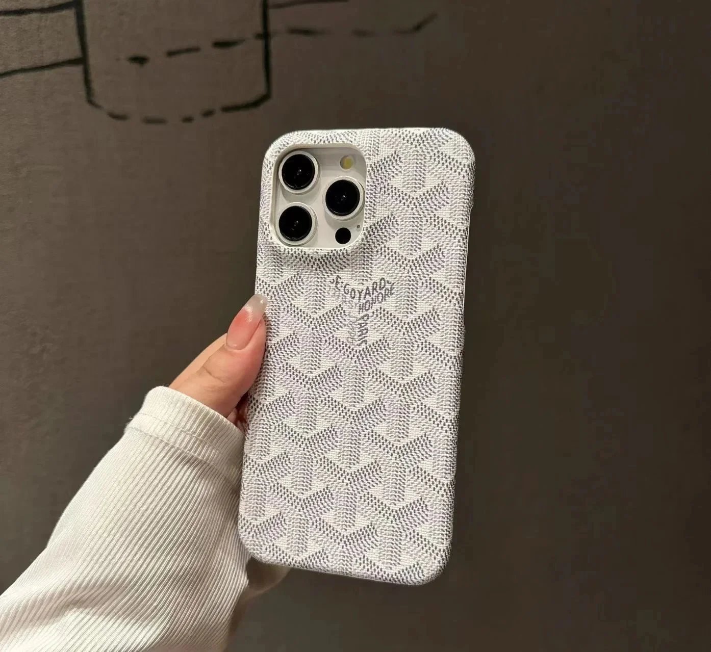 Goyard White Pattern