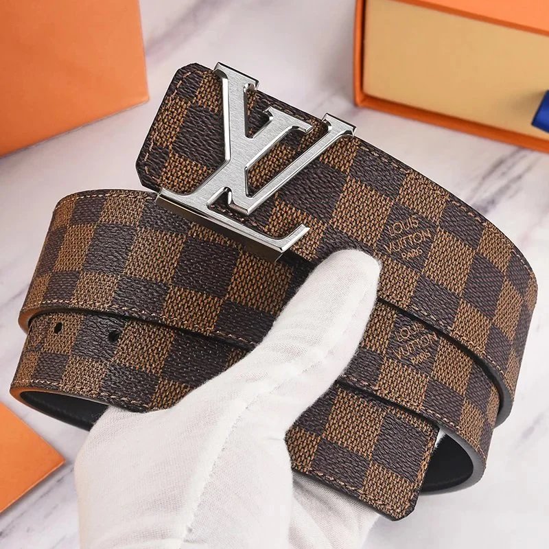 Louis Vuitton Brown 