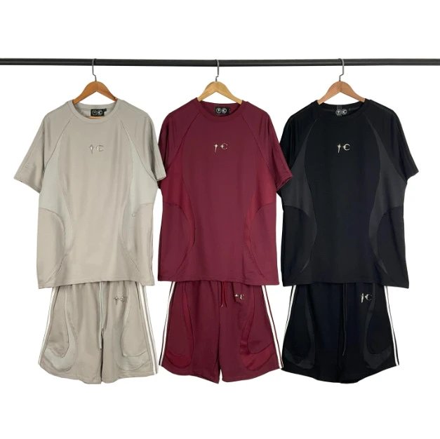 PC Beige Red Black Short Sleeve Set