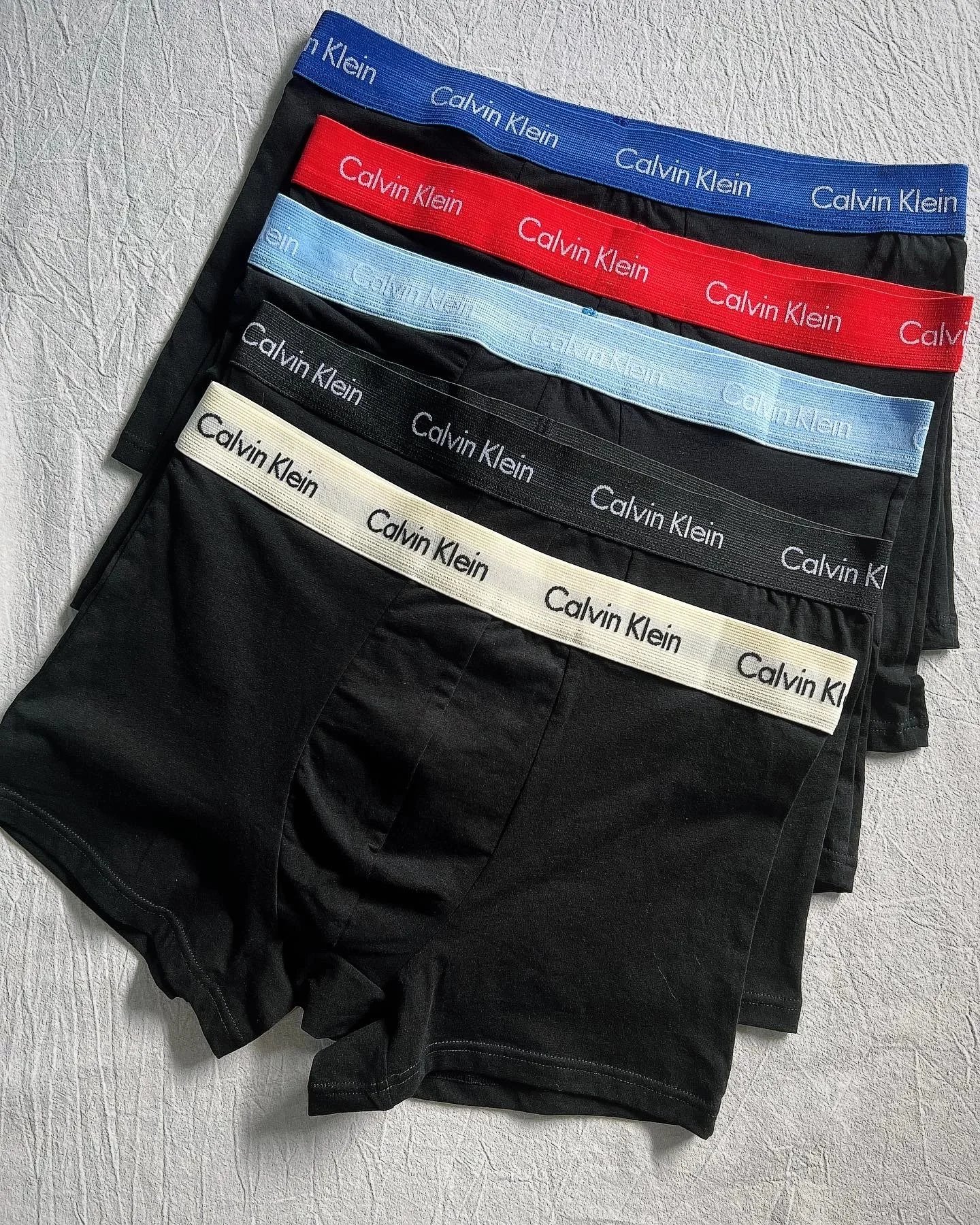 Calvin Klein Black B