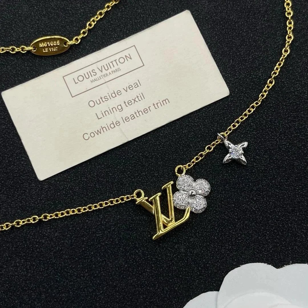 Louis Vuitton Gold L