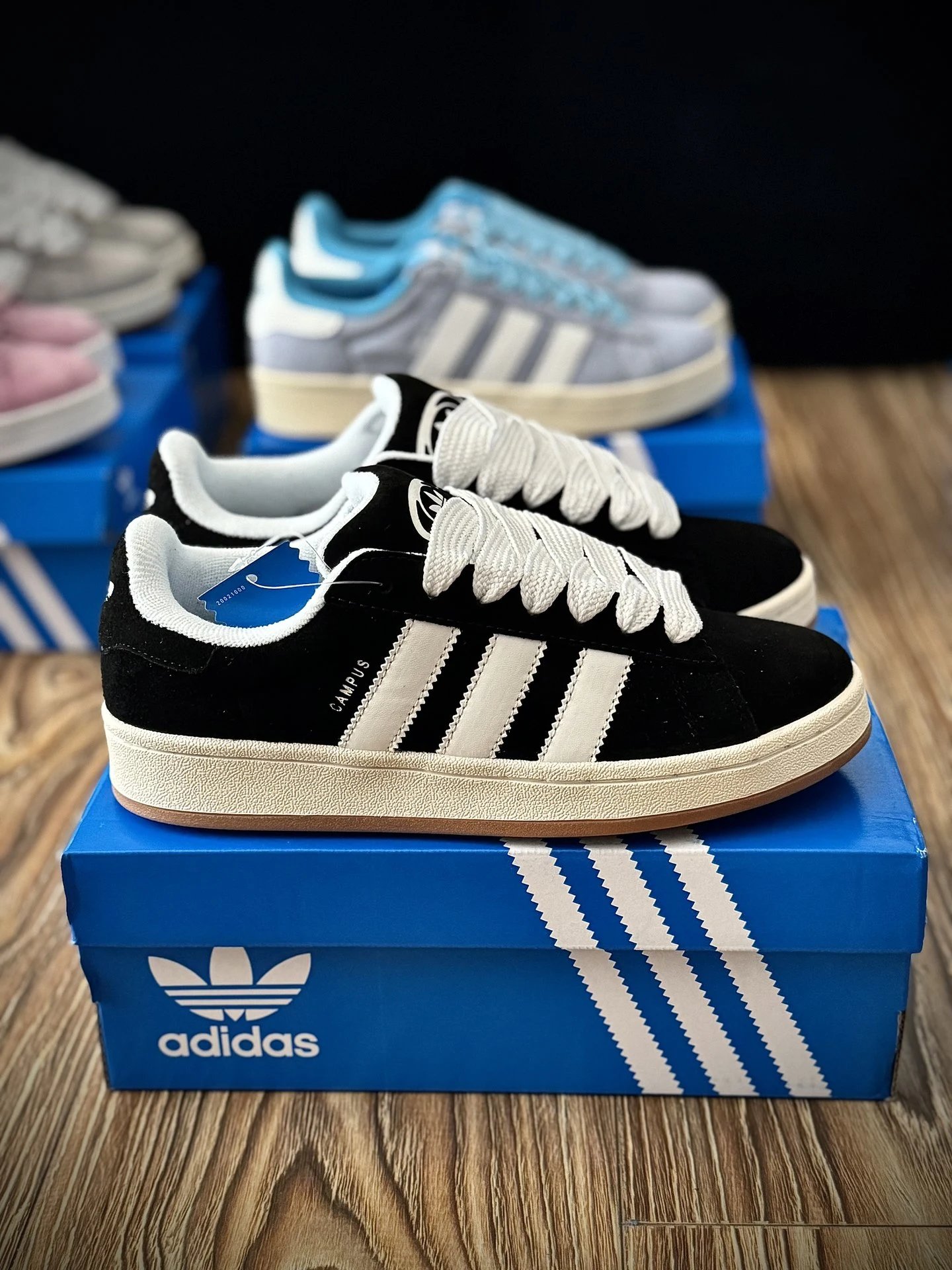 Adidas Black Campus 