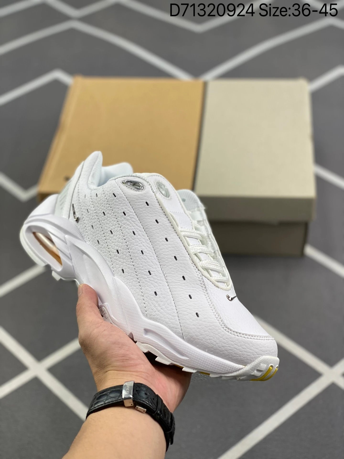 Nike White Leather Sneakers