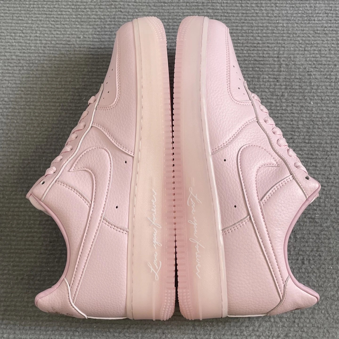 Nike Pink Leather Low Top Sneakers