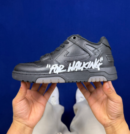 Off-White Black Low 