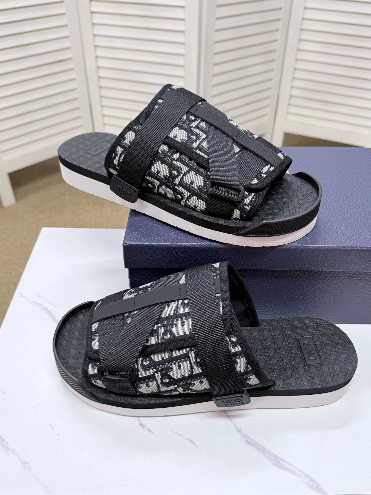 Dior Black and White