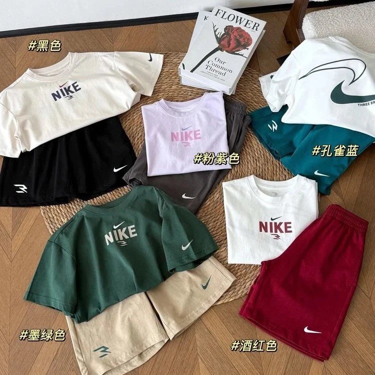 Kid Nike Black Short Sleeve T-Shirt and Shorts Set