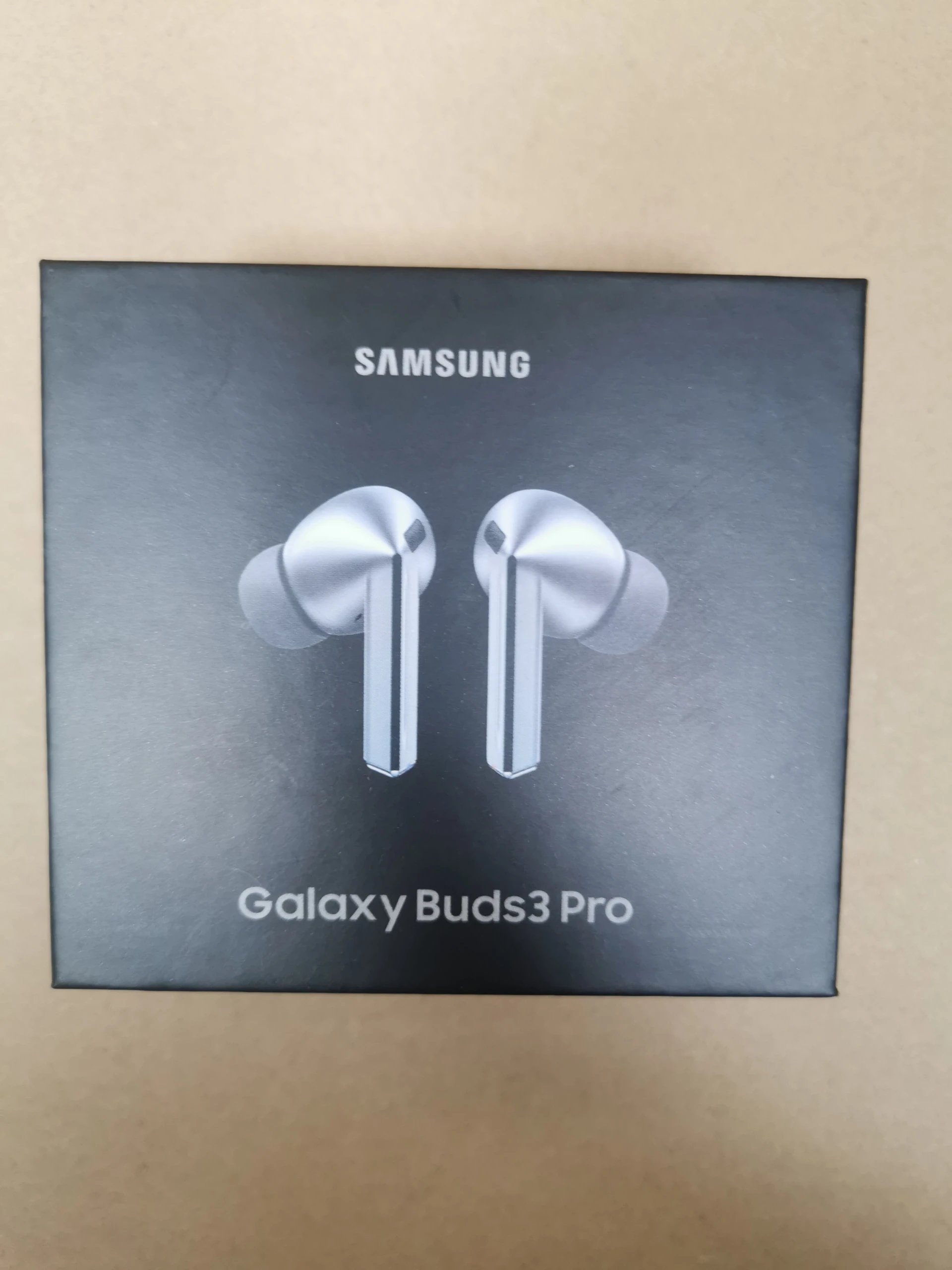 Samsung Galaxy Buds3 Pro White Earbuds