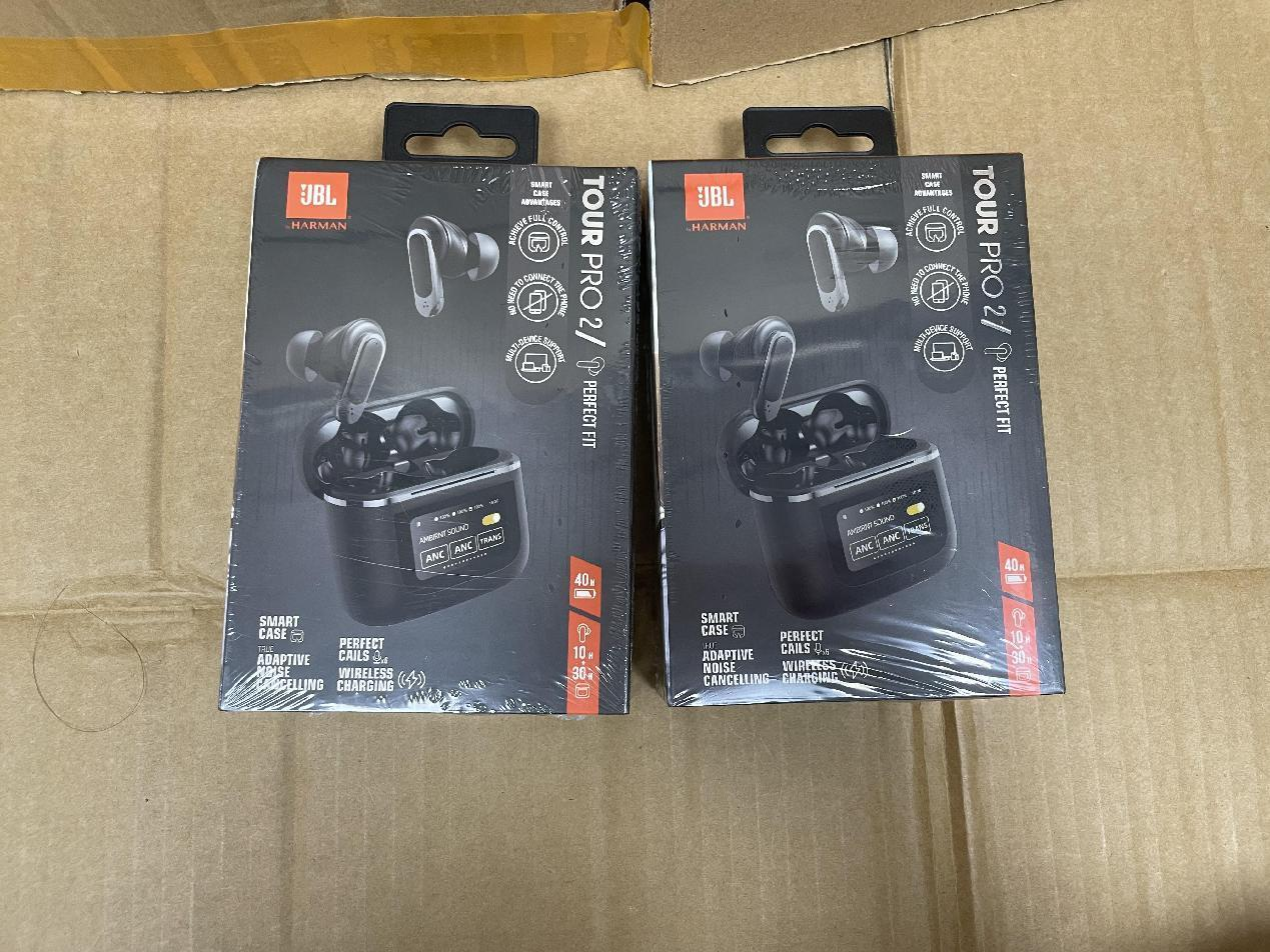 JBL Tour Pro 2 Black