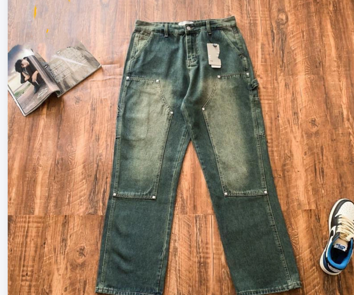 Deep Green Carpenter