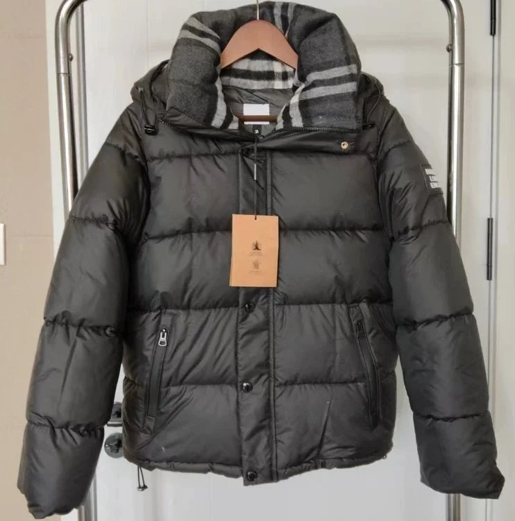 Black Hooded Puffer 