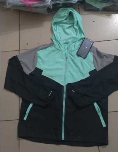 Lululemon Black and 