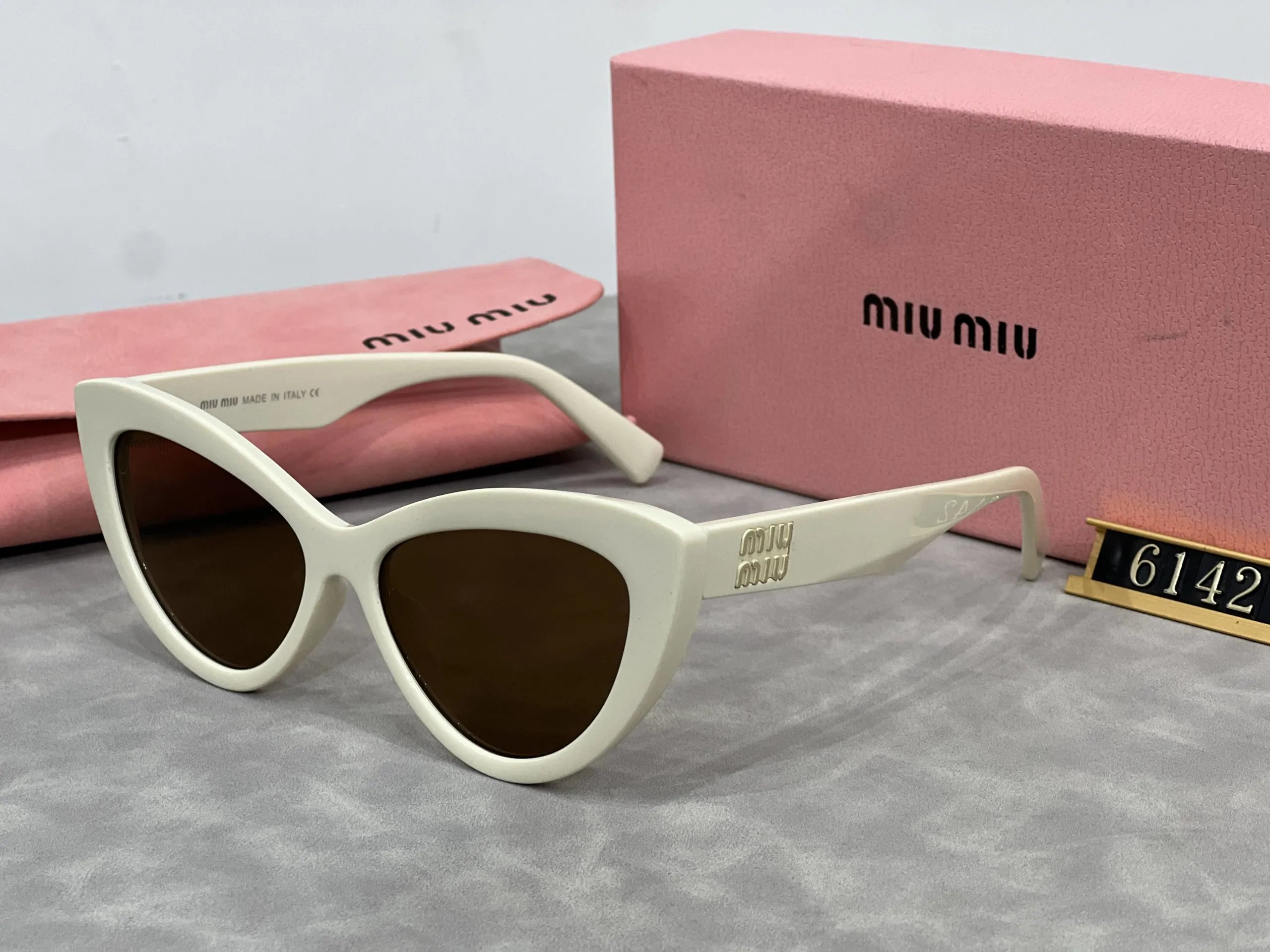 Miu Miu White Cat-Ey