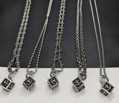 Silver Cube Pendant 