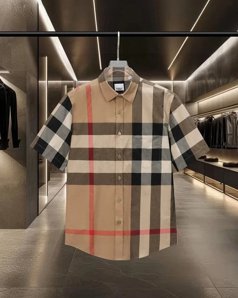 Burberry Beige Short