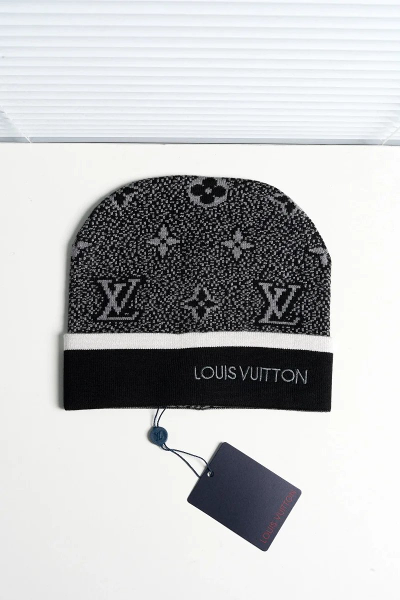 Louis Vuitton Black 