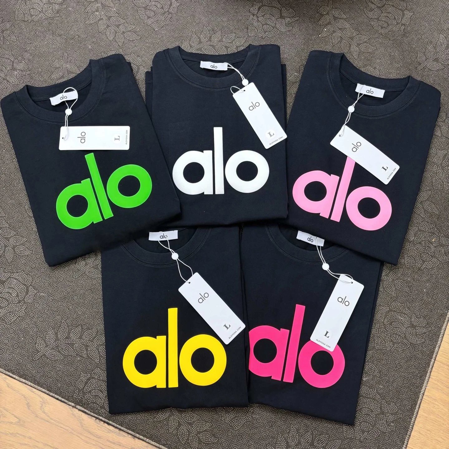 Alo Black Round Neck