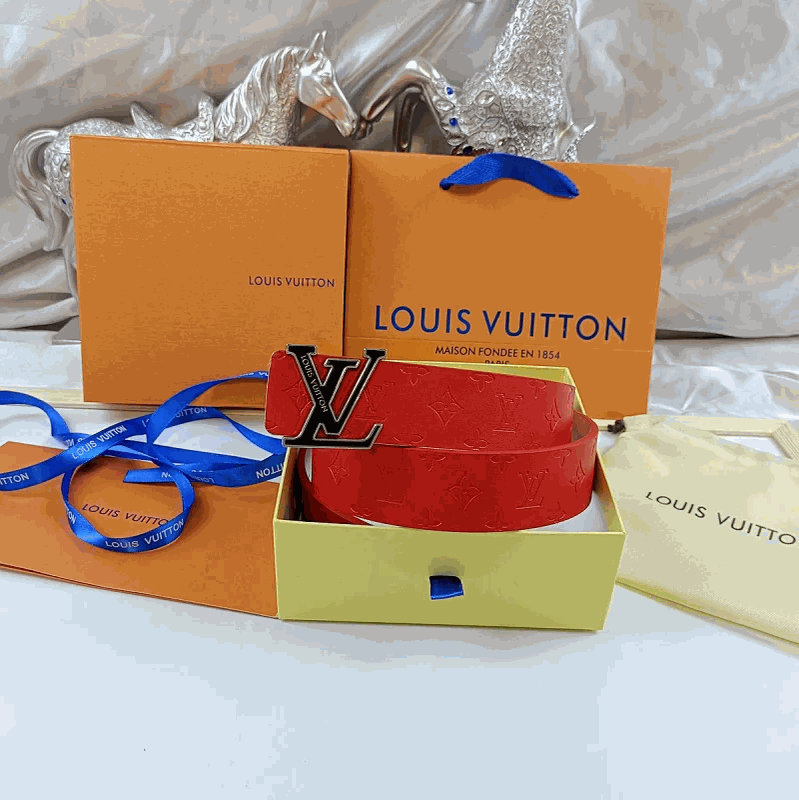 Louis Vuitton Red Mo