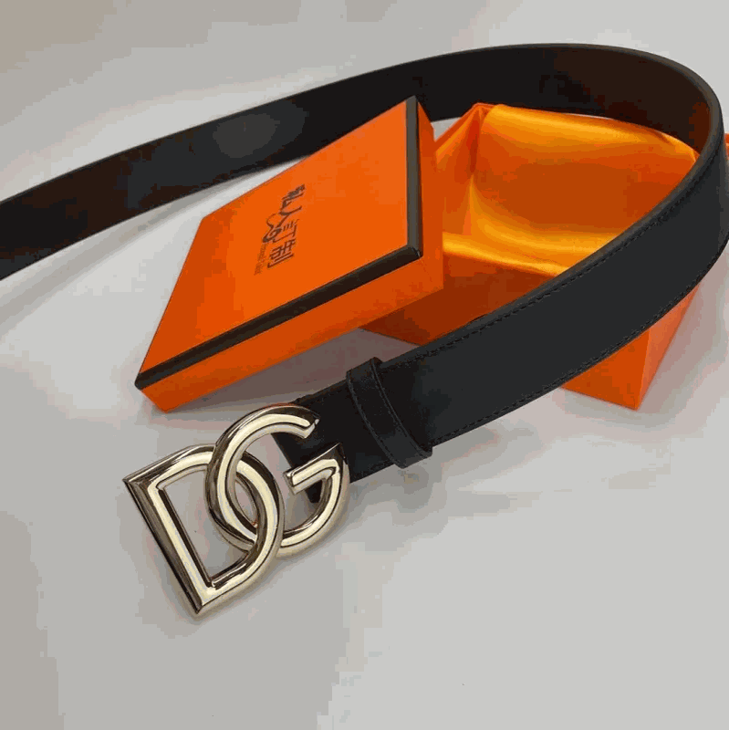 Dolce & Gabbana Black Leather Belt with DG Buckle