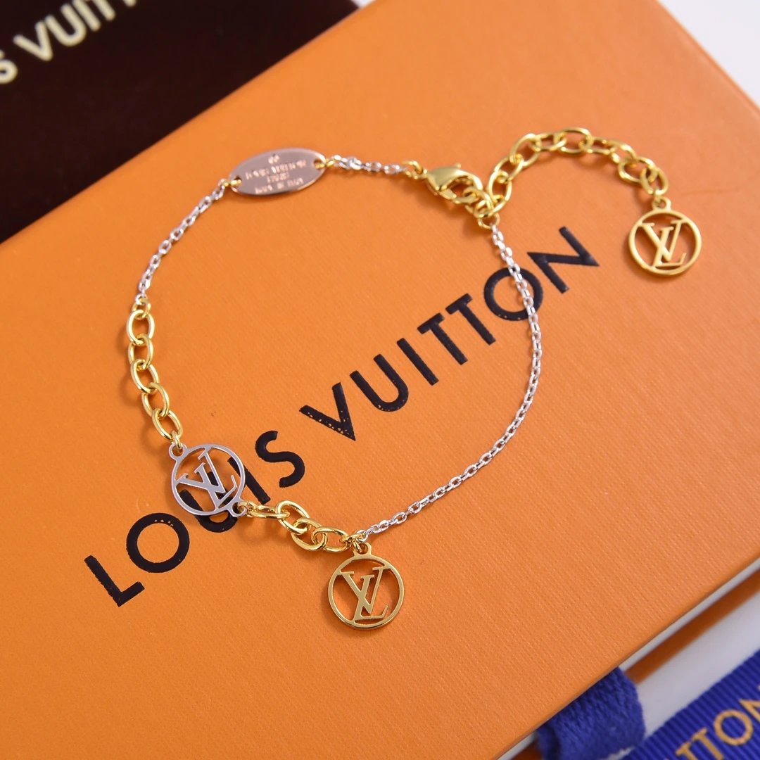 Louis Vuitton Gold a