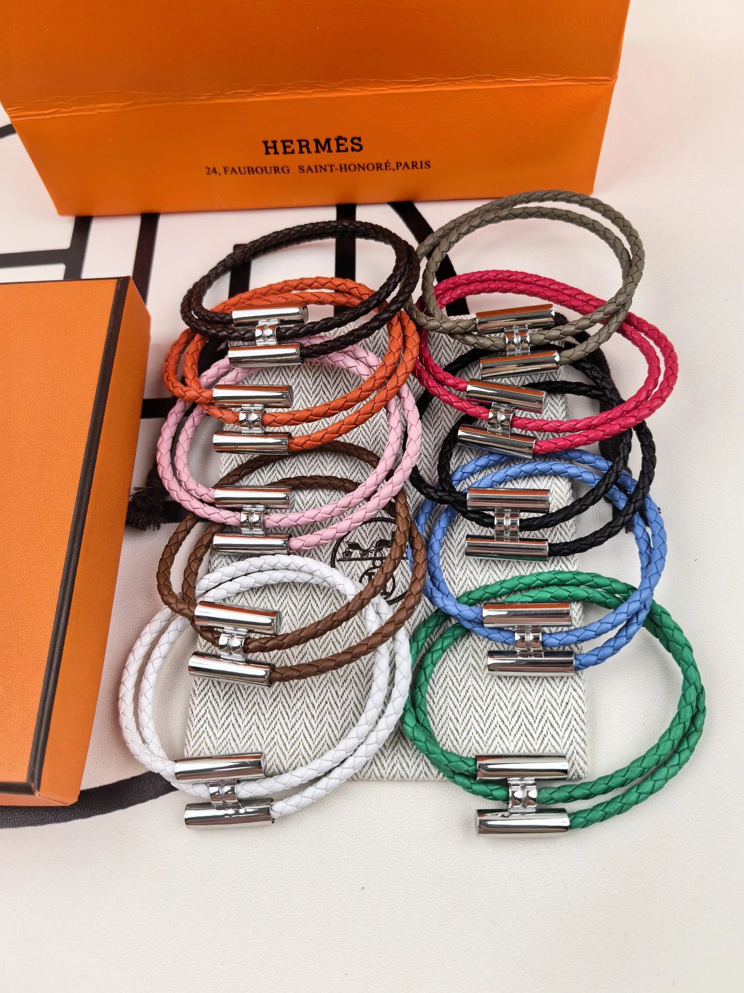 Hermès Multi-Color B