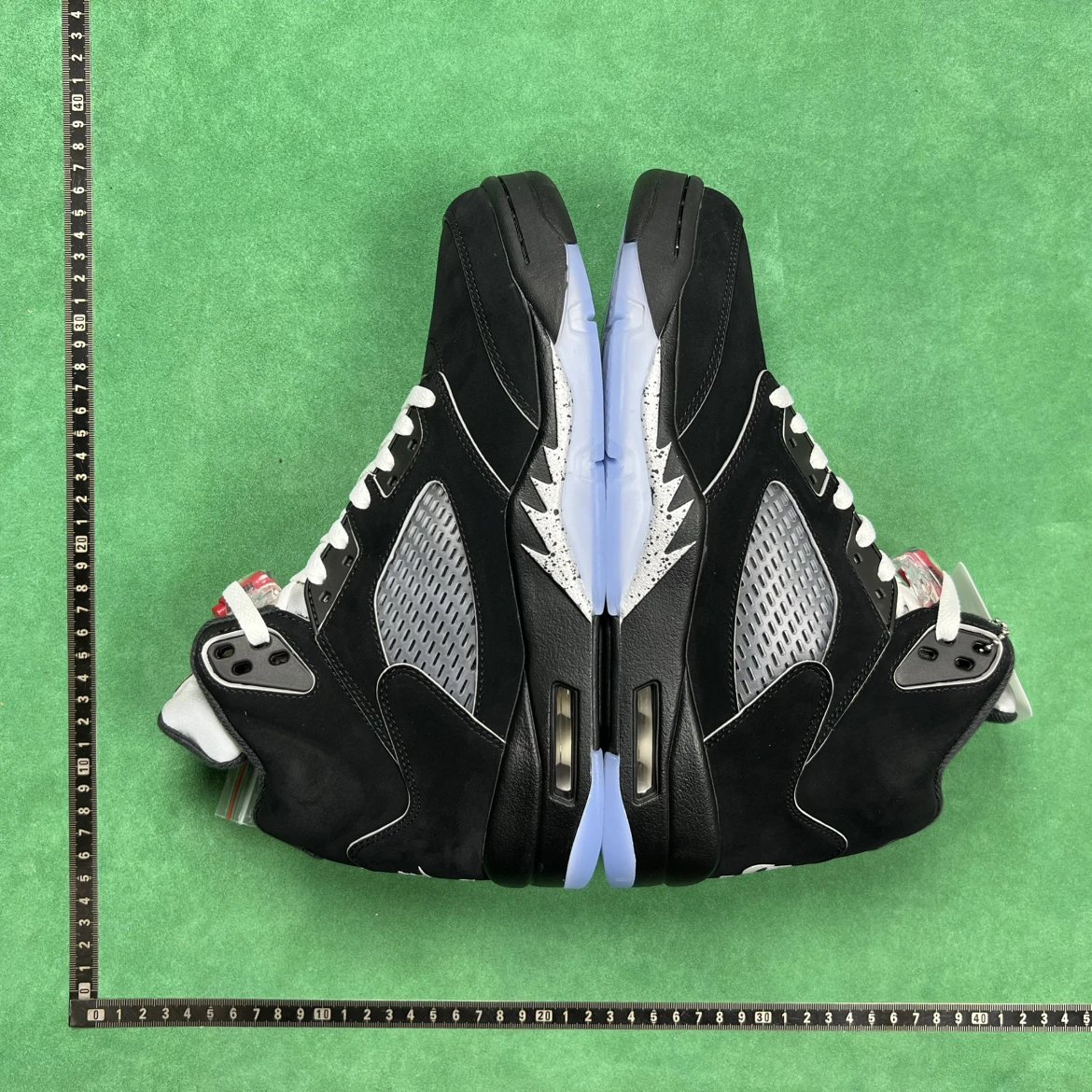 Air Jordan 5 Black W