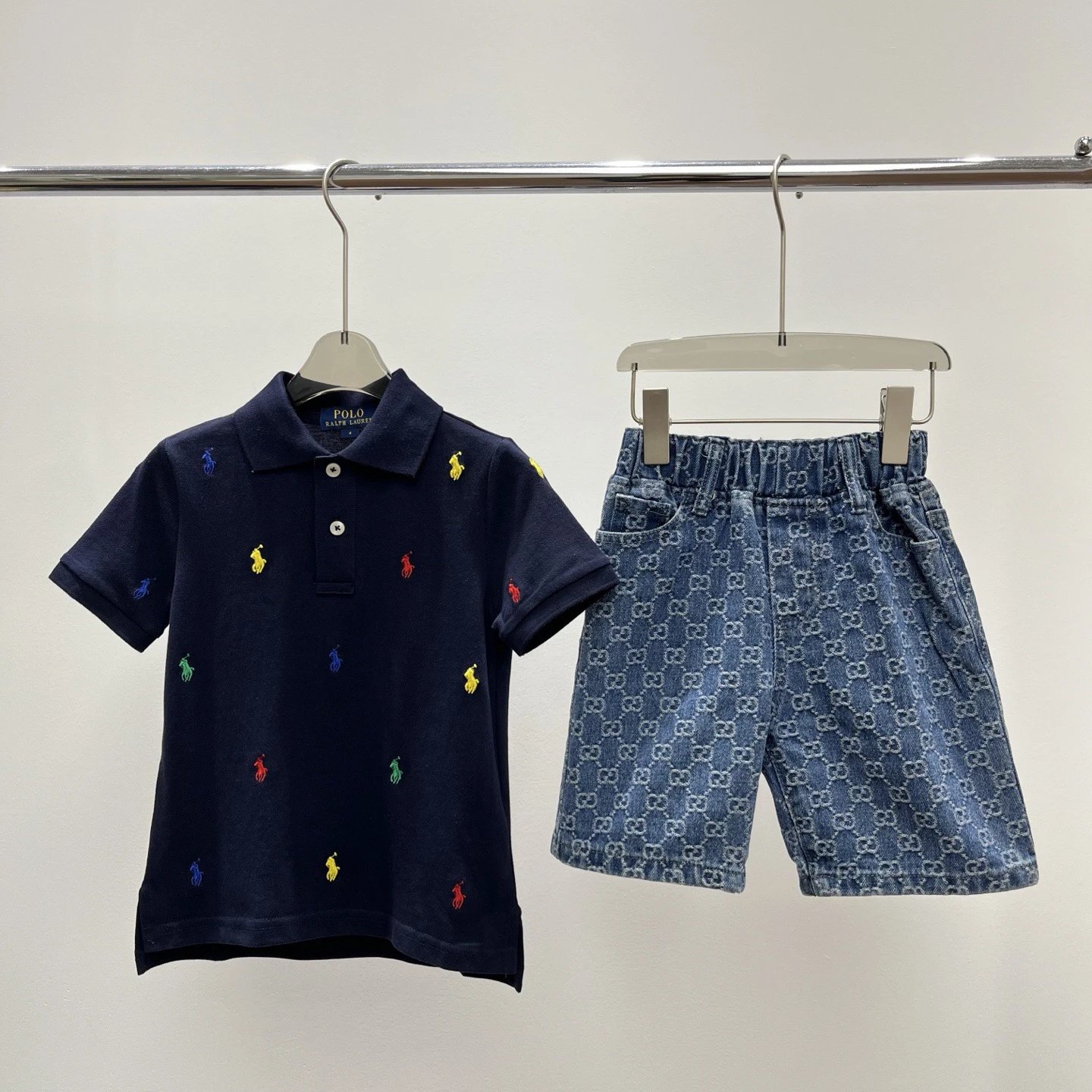 Kid KX Batch Kids Polo T恤 with Embroidery & Shorts Set