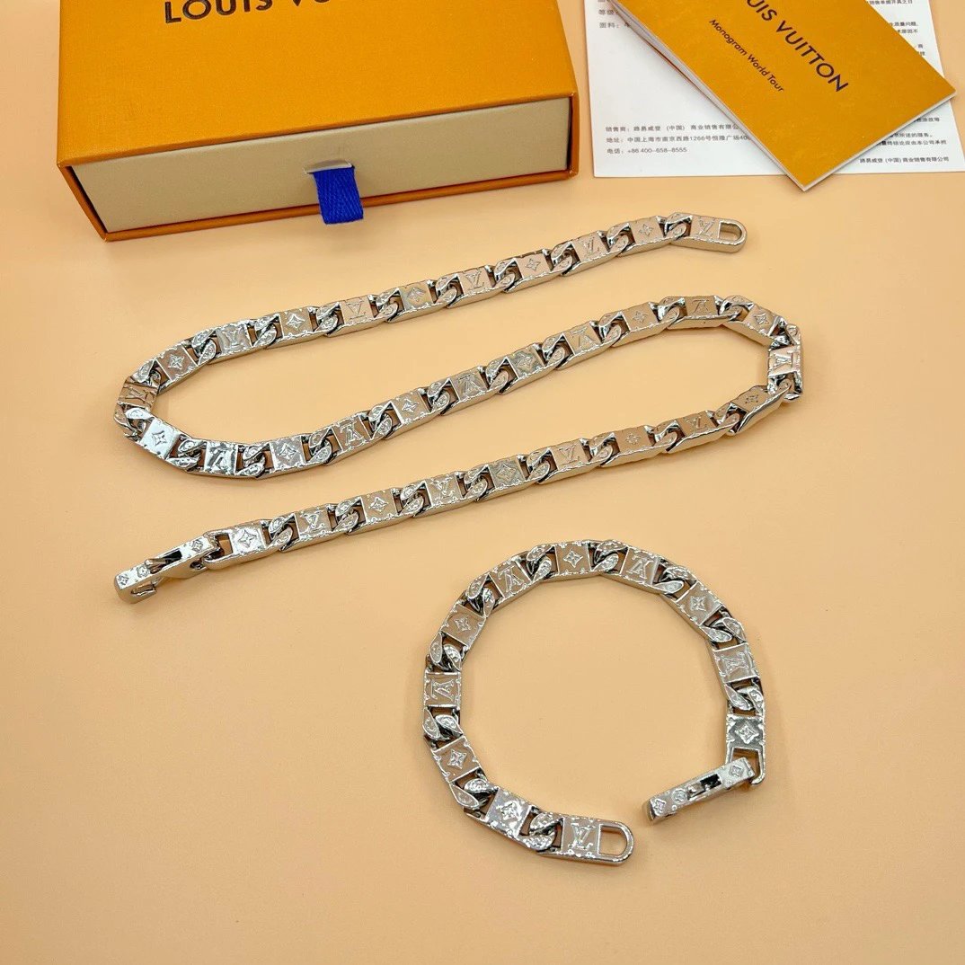 Louis Vuitton Silver
