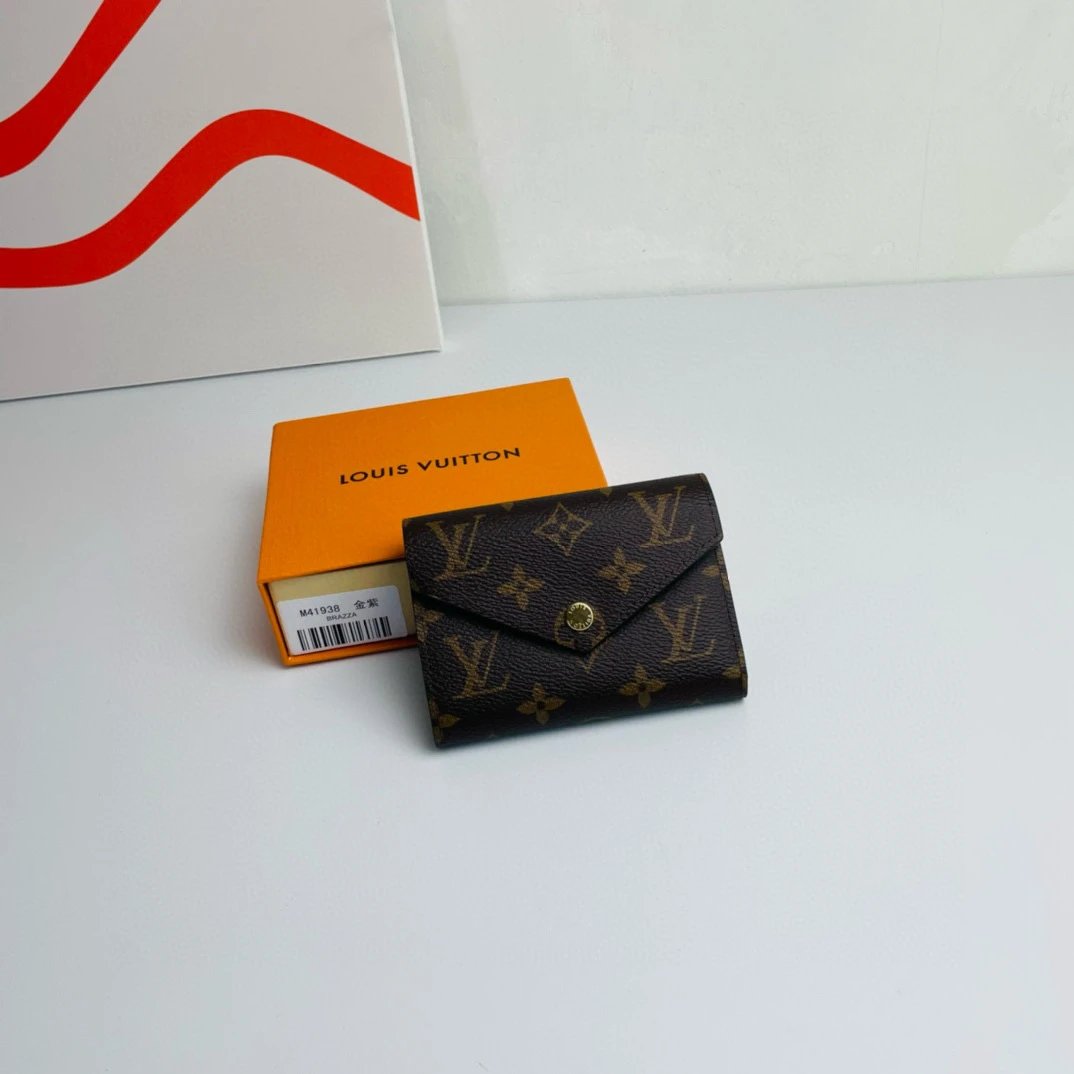 Louis Vuitton Monogram Small Wallet