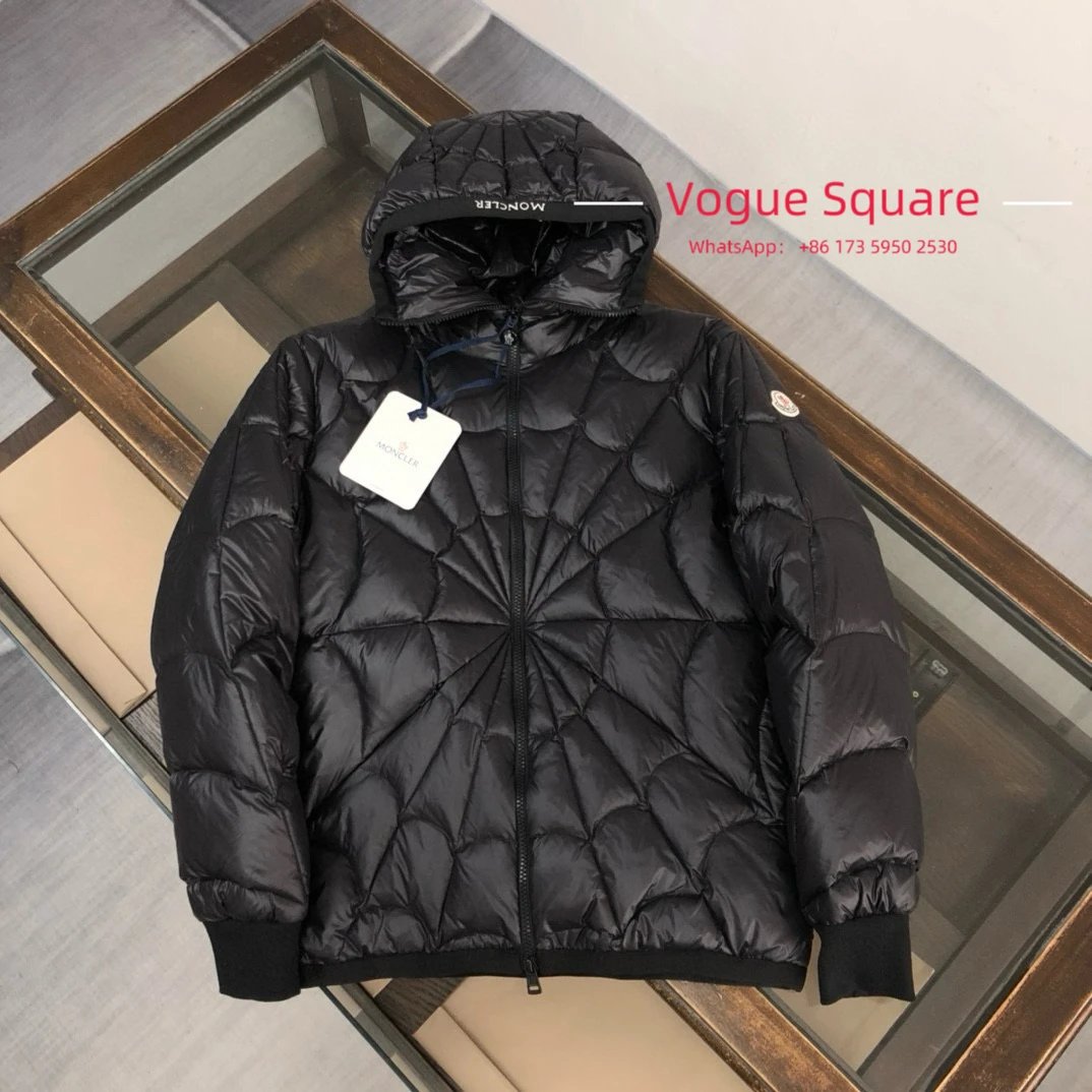 Moncler Black Quilte