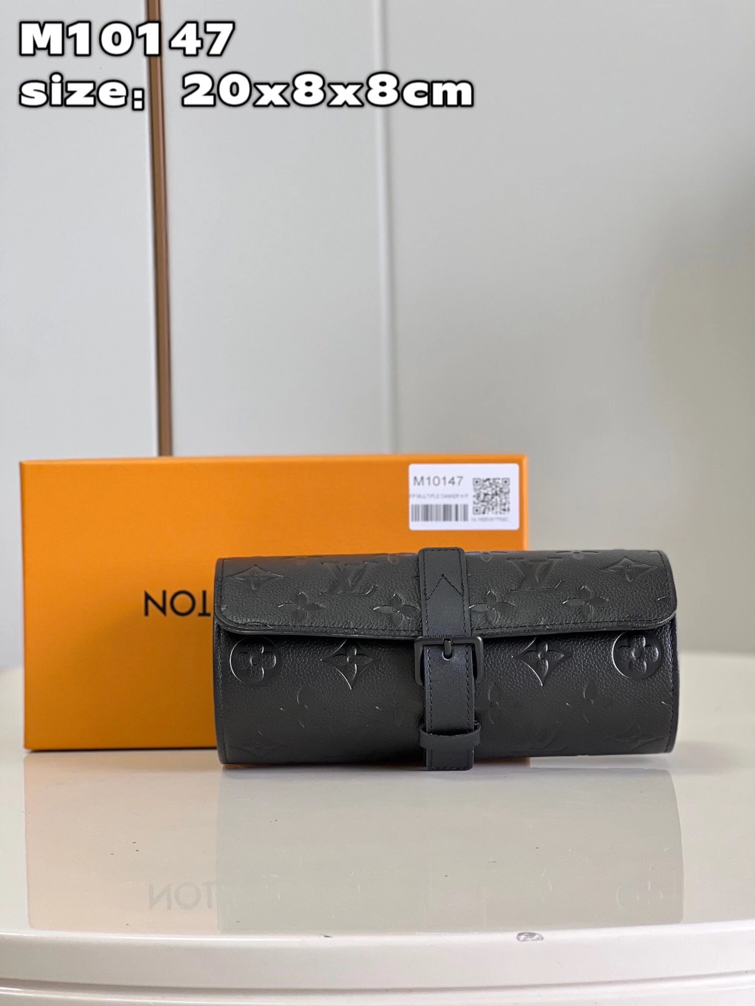 Louis Vuitton Black 